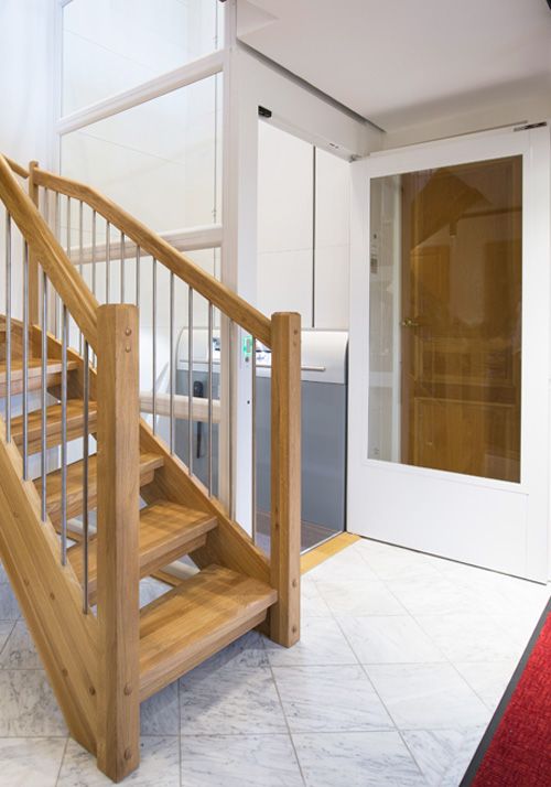 Un ascenseur privatif adapté à votre intérieur Un ascenseur privatif adapté à votre intérieur