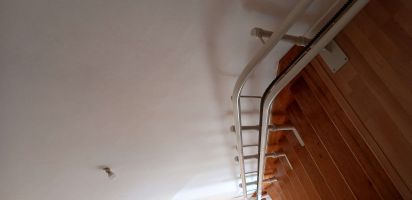 Puis-je rester chez moi plus longtemps grâce au monte escalier ?