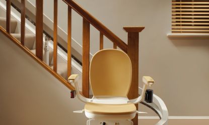 Norme PMR : adapter sa maison avec monte-escalier et plateforme