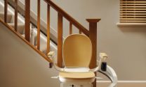 Norme PMR : adapter sa maison avec monte-escalier et plateforme